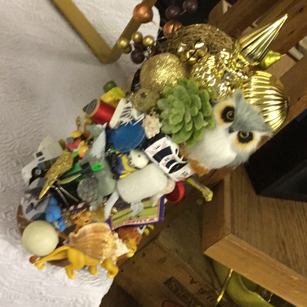 Christmas I SPY trinket tree minions baseball memorabilia festival farmer’s
